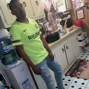 Meet your Posher, Ty